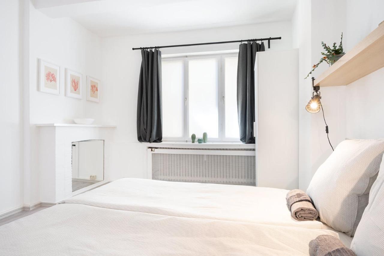 2 Bedroom Top Floor Apartment Direct On Marienplatz München Exteriör bild