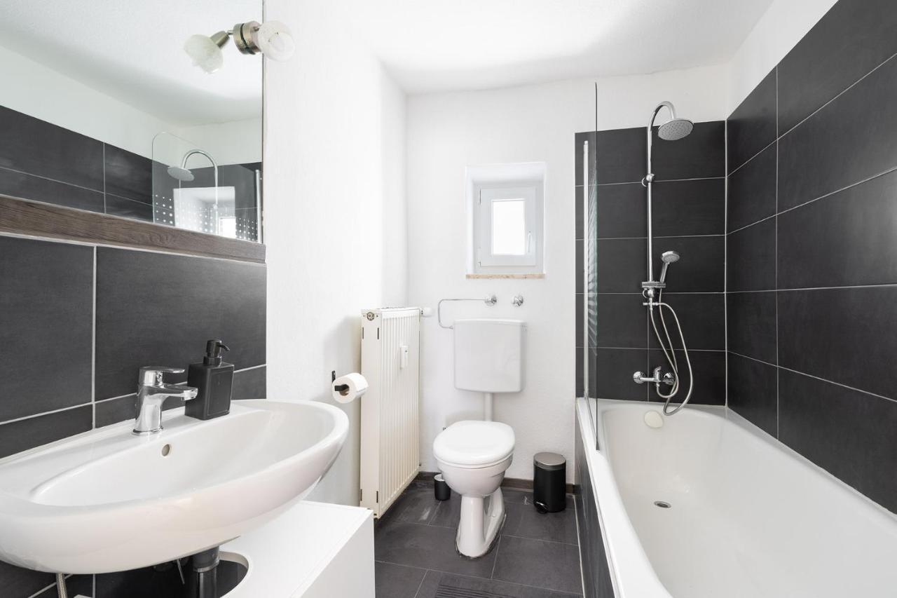 2 Bedroom Top Floor Apartment Direct On Marienplatz München Exteriör bild